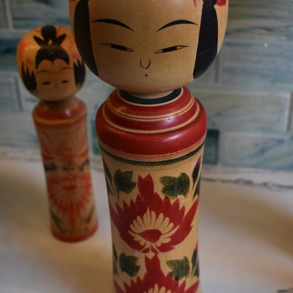 Vintage Kokeshi Wooden Hand Painted Japanese Dolls-Set of 2 - Picture 4 of 16